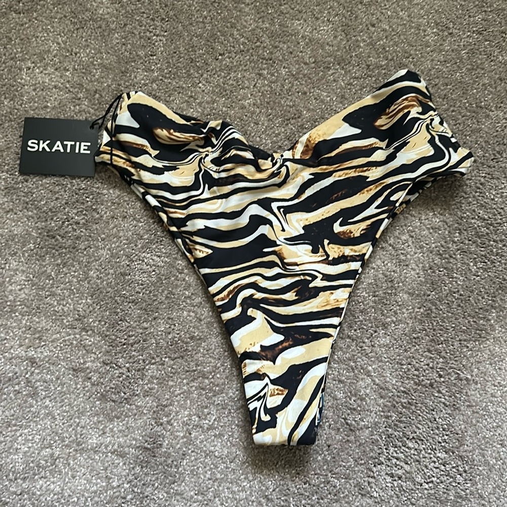 Skatie melly weho bottoms